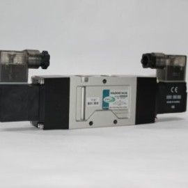 ELECTROVALVULA 5/3 DESFOGUE EN EL CENTRO UDS5420-03DZ-04 MARCA TPC PNEUMATICS