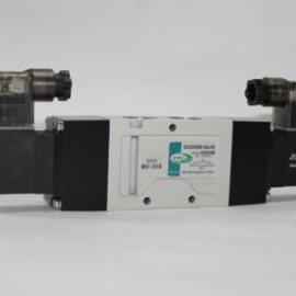 ELECTROVALVULA 5/3 CENTRO CERRADO UDS5320-03DZ-04 MARCA TPC PNEUMATICS